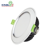 Đèn led âm trần Diamond 10W lỗ khoét 90, Mặt Cong Viền Bạc, đổi 3 màu ánh sáng linh hoạt. Sử dụng chip led  Samsung CRI>90, bảo hành 2 năm chính hãng, tuổi thọ 50.000 giờ.