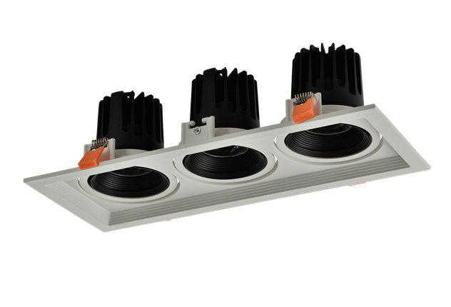 đèn spotlight hộp ba 3*10w